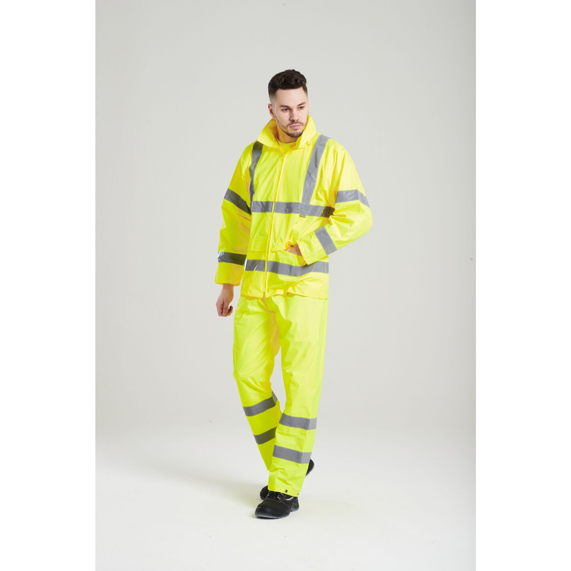 Portwest H440 Men's Lightweight Waterproof Hi-Vis Rain Jacket Yellow, Large